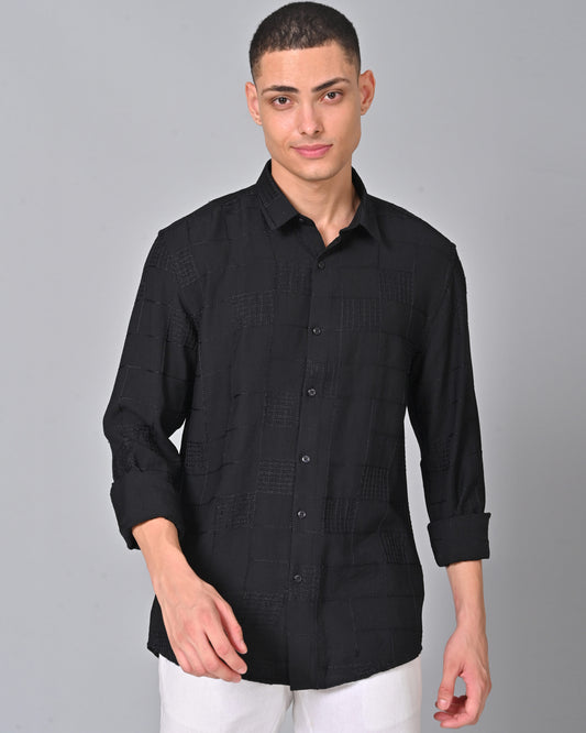 Men's Embroidered Regular Fit Shirt With Spread Collar - 014
