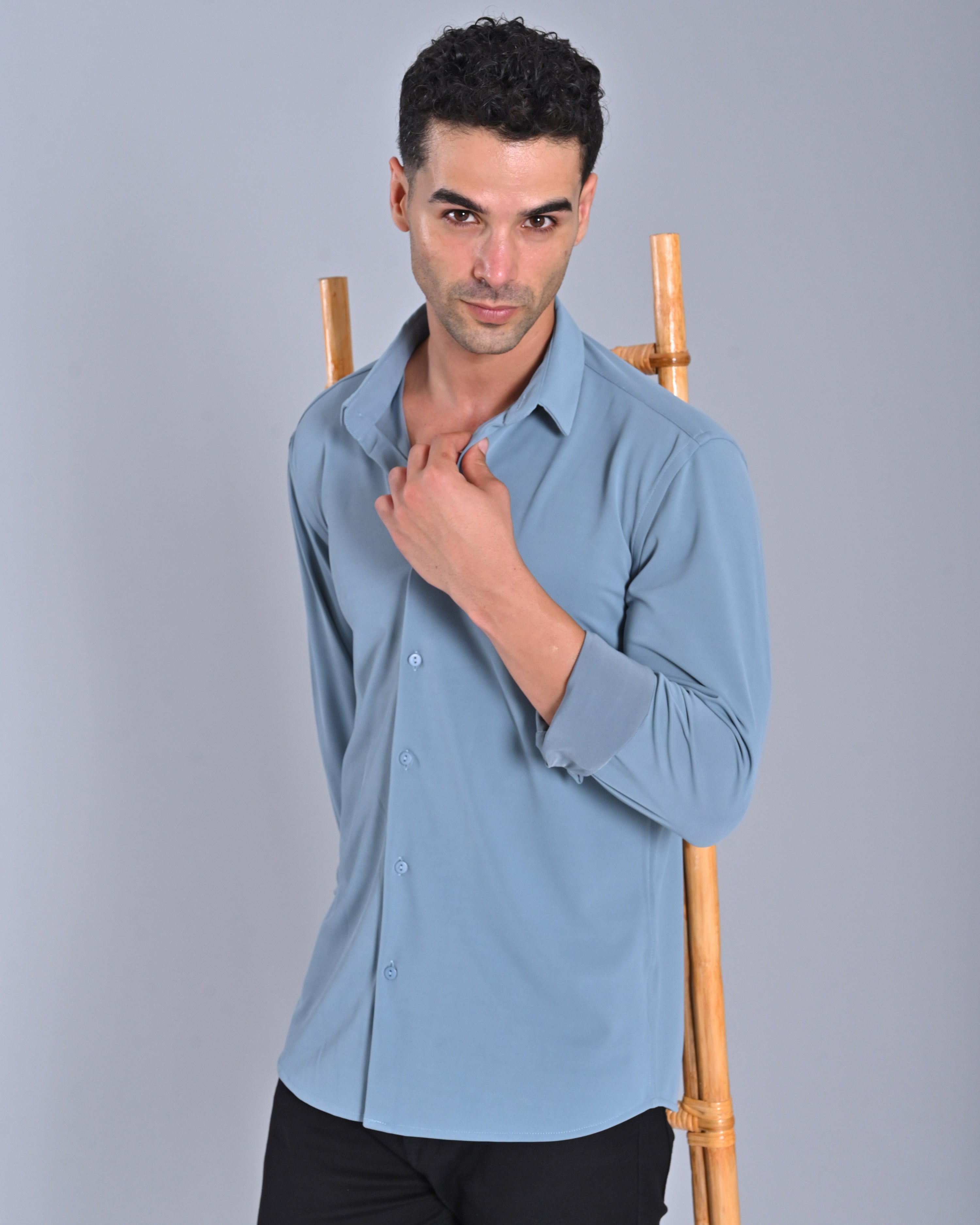 Men's Solid Blue Full Sleeve Cross Knit Shirt Online
