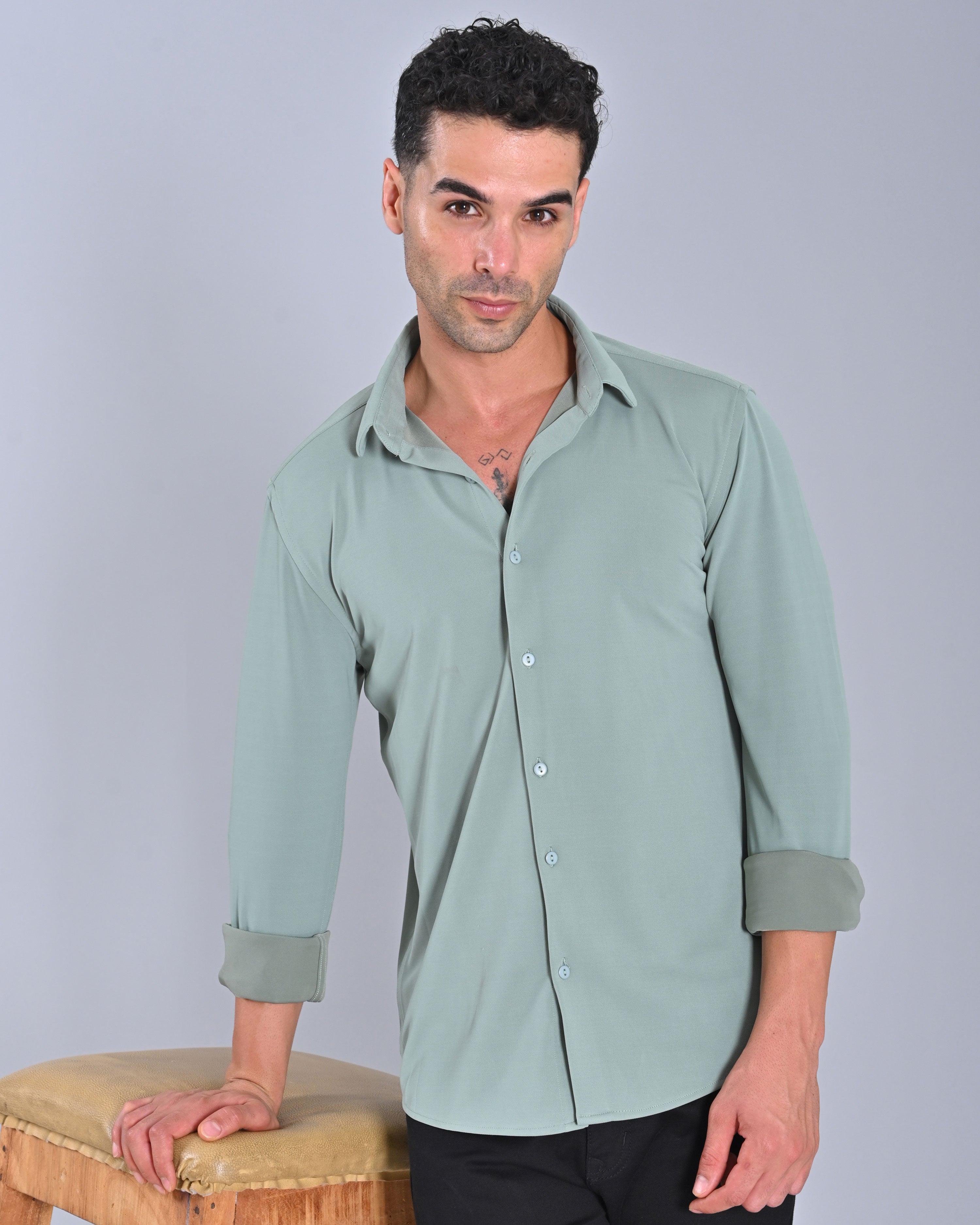 Men's Solid Light Blue Full Sleeve Cross Knit Shirt